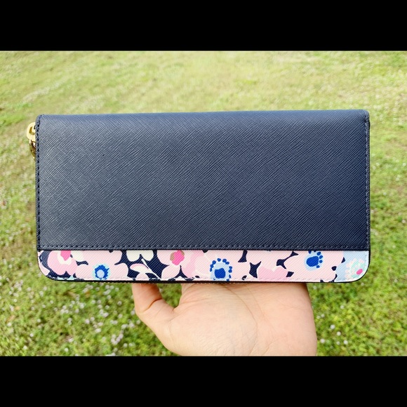 Kate spade Lacey floral zip around wallet - Picture 4 of 7